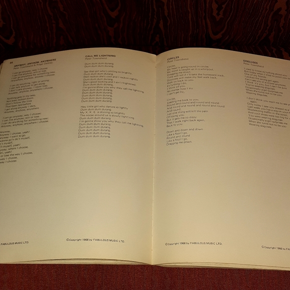 A DECADE OF THE WHO AN AUTHORISED HISTORY IN MUSIC COPYRIGHT 1977 PAPERBACK - Picture 14 of 16